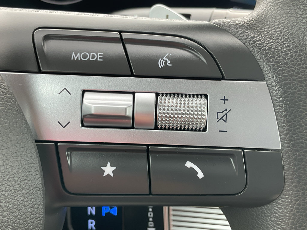 Used 2025 Hyundai Sonata SEL FWD image 17