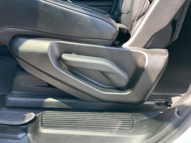 Certified 2024 Jeep Wagoneer L Series II w/ Flexible Seating Group AWD/4WD image 34