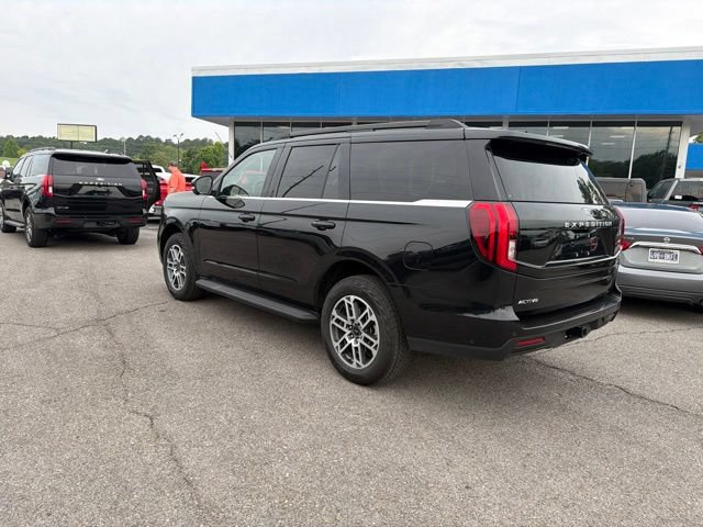 Used 2025 Ford Expedition Active AWD/4WD image 17
