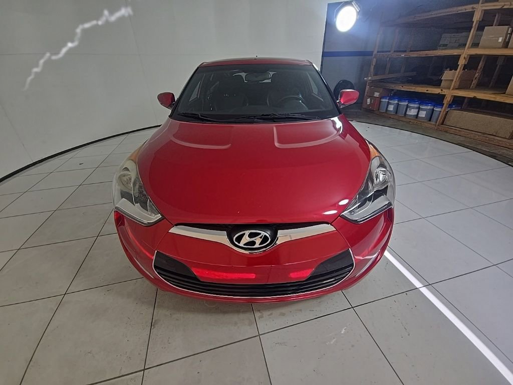Used 2016 Hyundai Veloster w/ Option Group 03 image 2