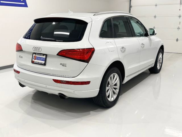 Used 2015 Audi Q5 2.0T Premium Plus w/ Technology Package image 12