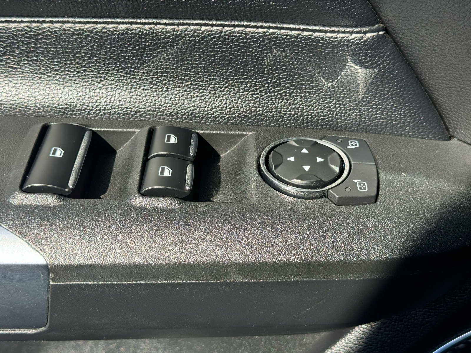 Used 2021 Ford Mustang Premium image 17