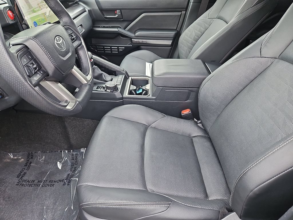 Used 2025 Toyota 4Runner TRD Sport Premium AWD/4WD image 34