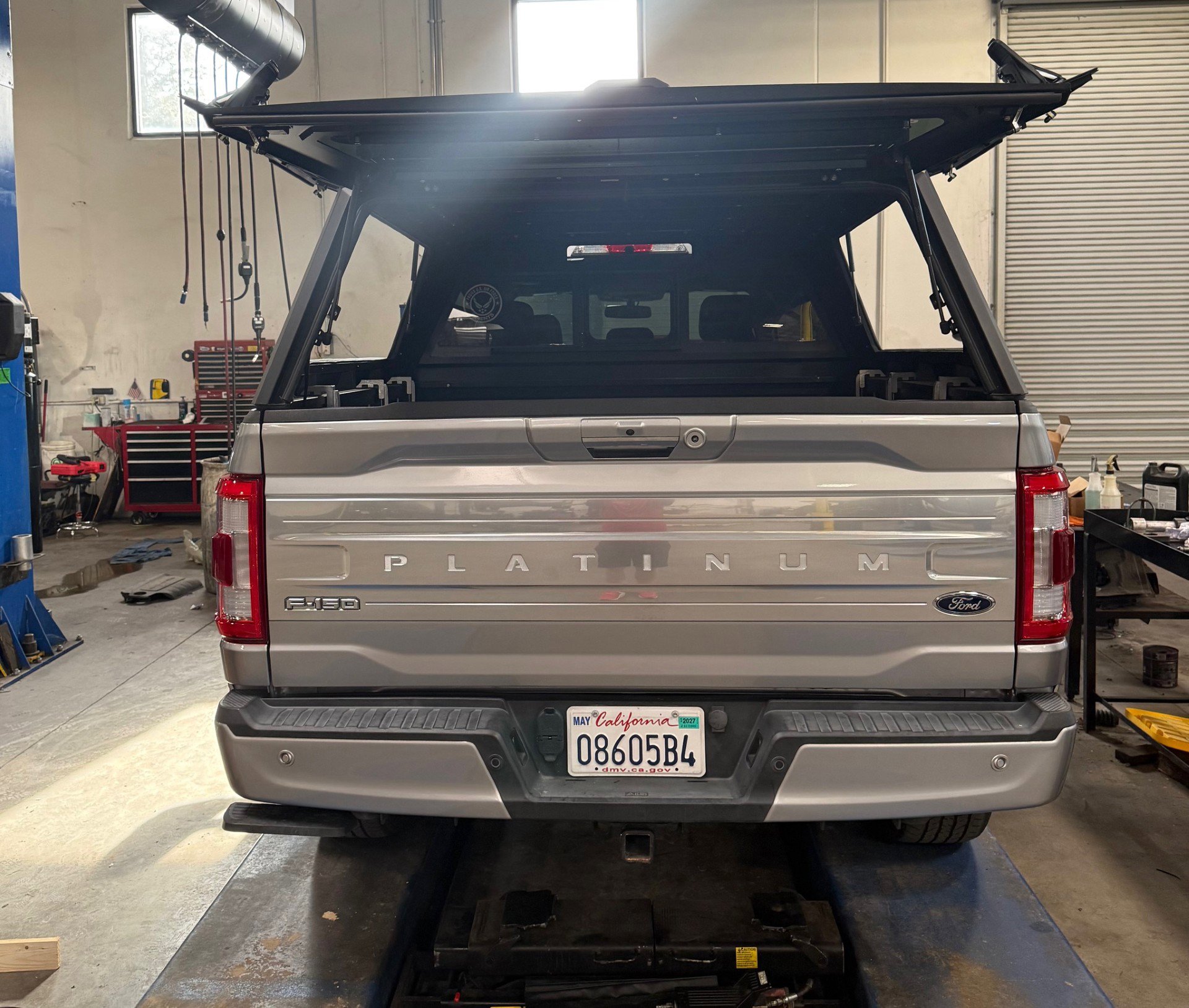 Used 2022 Ford F150 4x4 SuperCrew Hybrid image 5