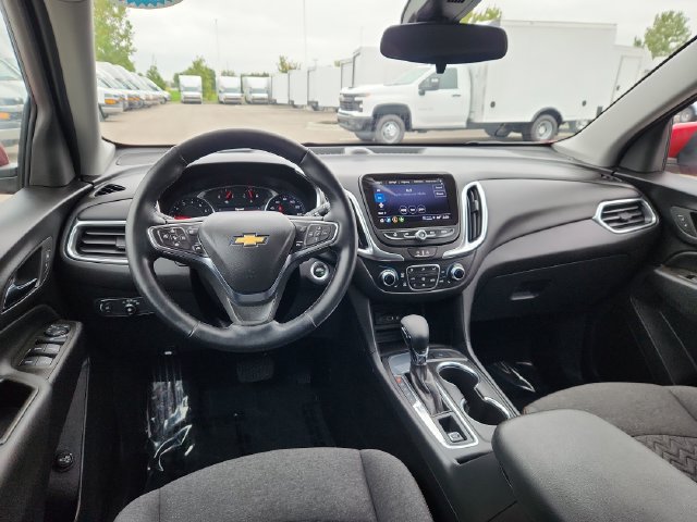 Used 2024 Chevrolet Equinox LT FWD image 36