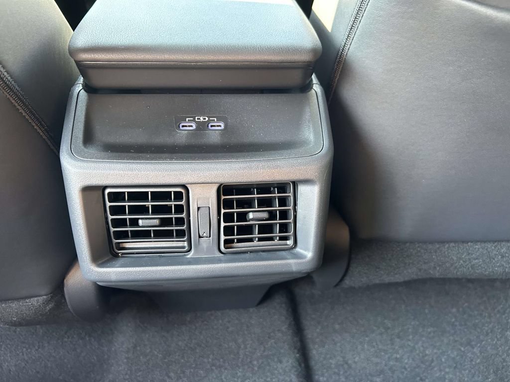 New 2026 Subaru Solterra AWD/4WD image 12