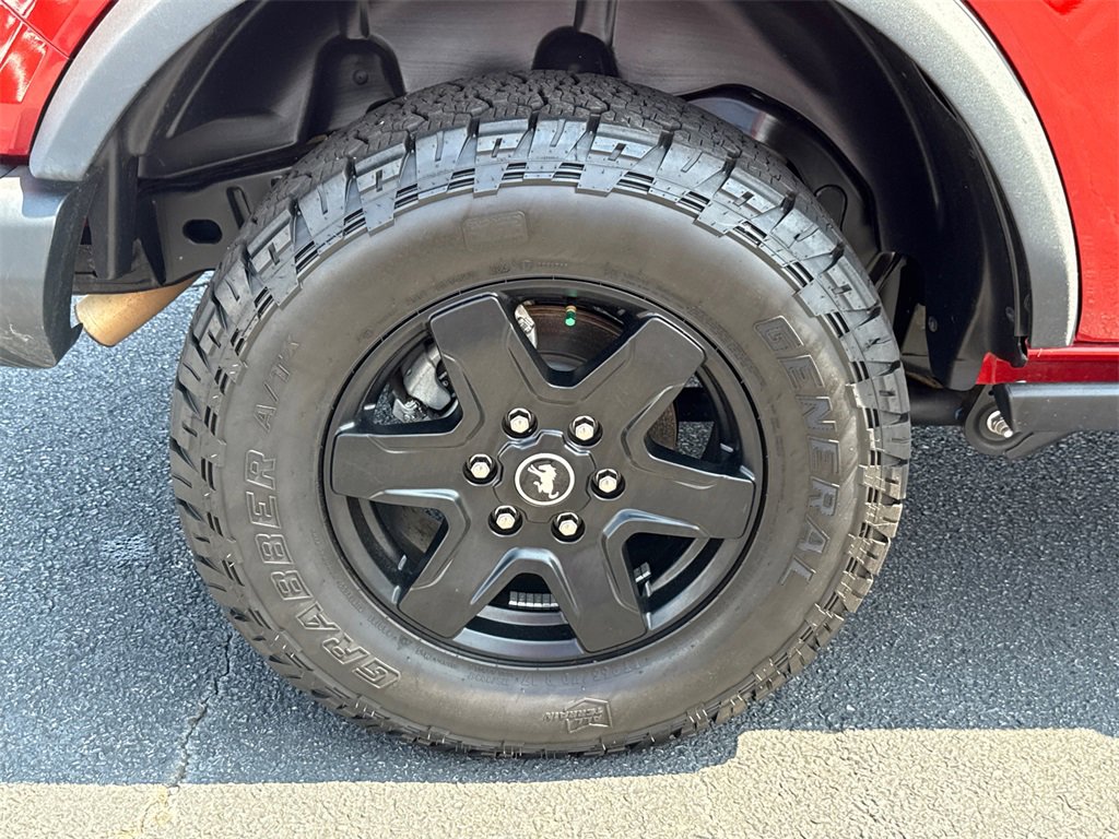 Certified 2024 Ford Bronco Black Diamond image 17