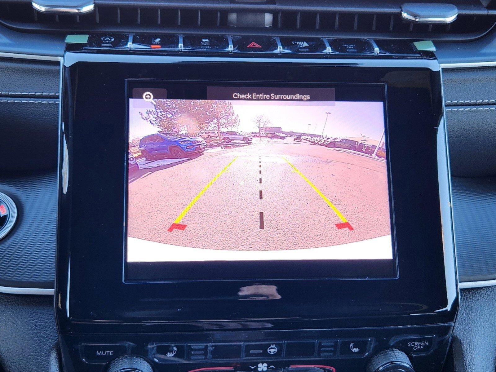 New 2025 Jeep Grand Cherokee Altitude image 26