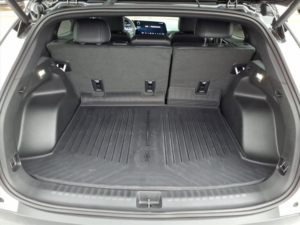 New 2025 Chevrolet Blazer EV LT image 8