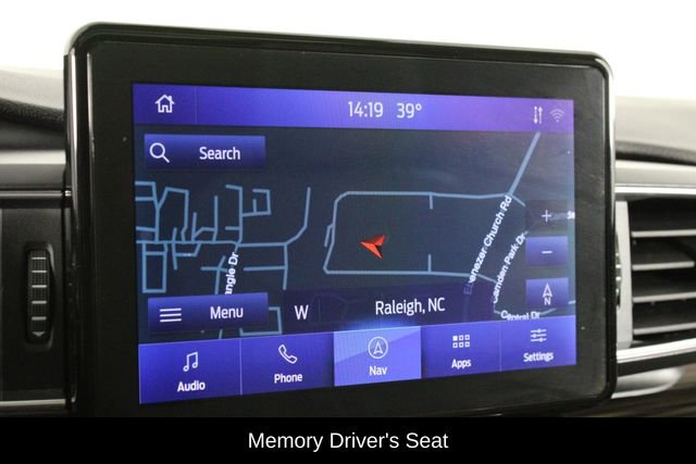 Used 2022 Ford Explorer Limited w/ Equipment Group 301A image 8