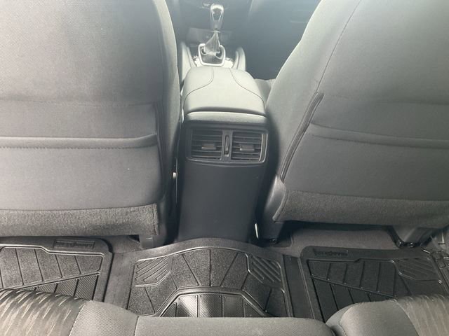 Used 2018 Nissan Rogue S image 26