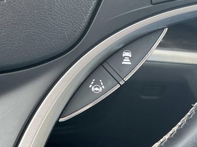 Used 2017 Acura RLX w/ Technology Package FWD image 38