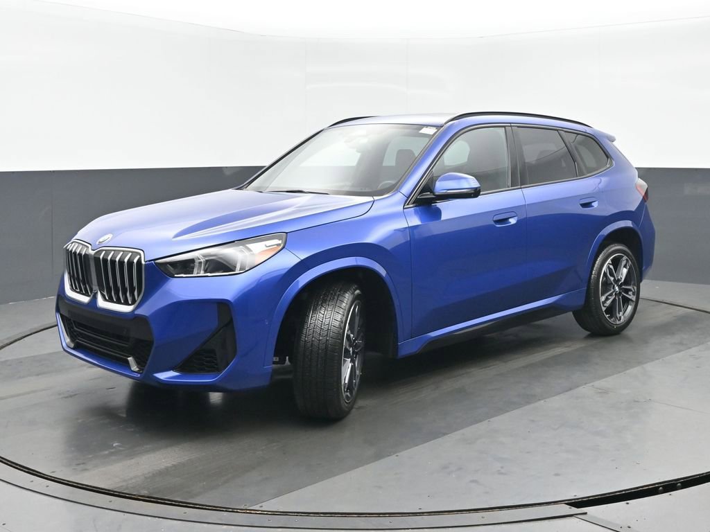 Used 2023 BMW X1 xDrive28i w/ Premium Package AWD/4WD image 7