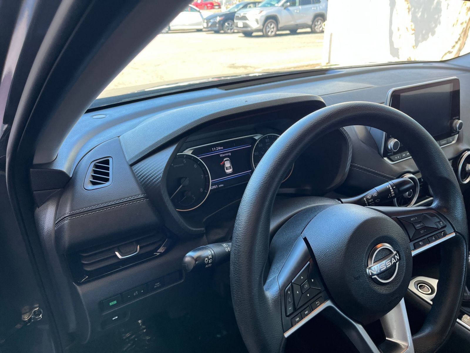 Used 2025 Nissan Sentra SV FWD image 34