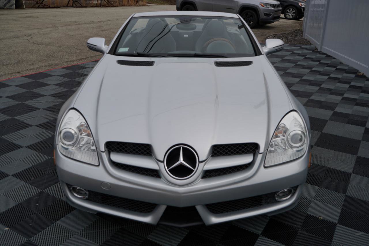 Used 2009 Mercedes-Benz SLK 300 2dr Roadster 3.0L w/ Premium I Pkg image 14