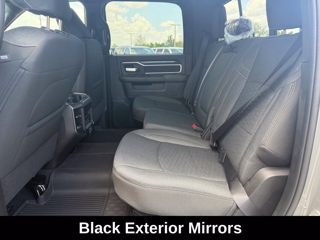 New 2026 RAM 3500 Big Horn AWD/4WD image 30