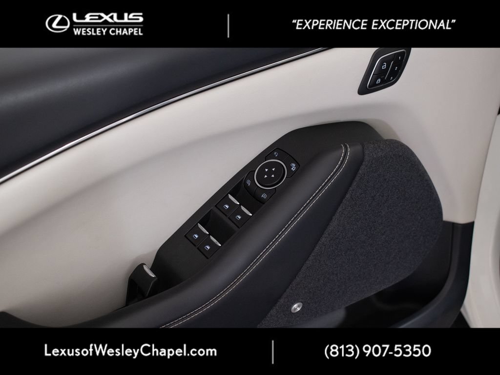 Used 2021 Ford Mustang Mach-E Premium AWD/4WD image 20