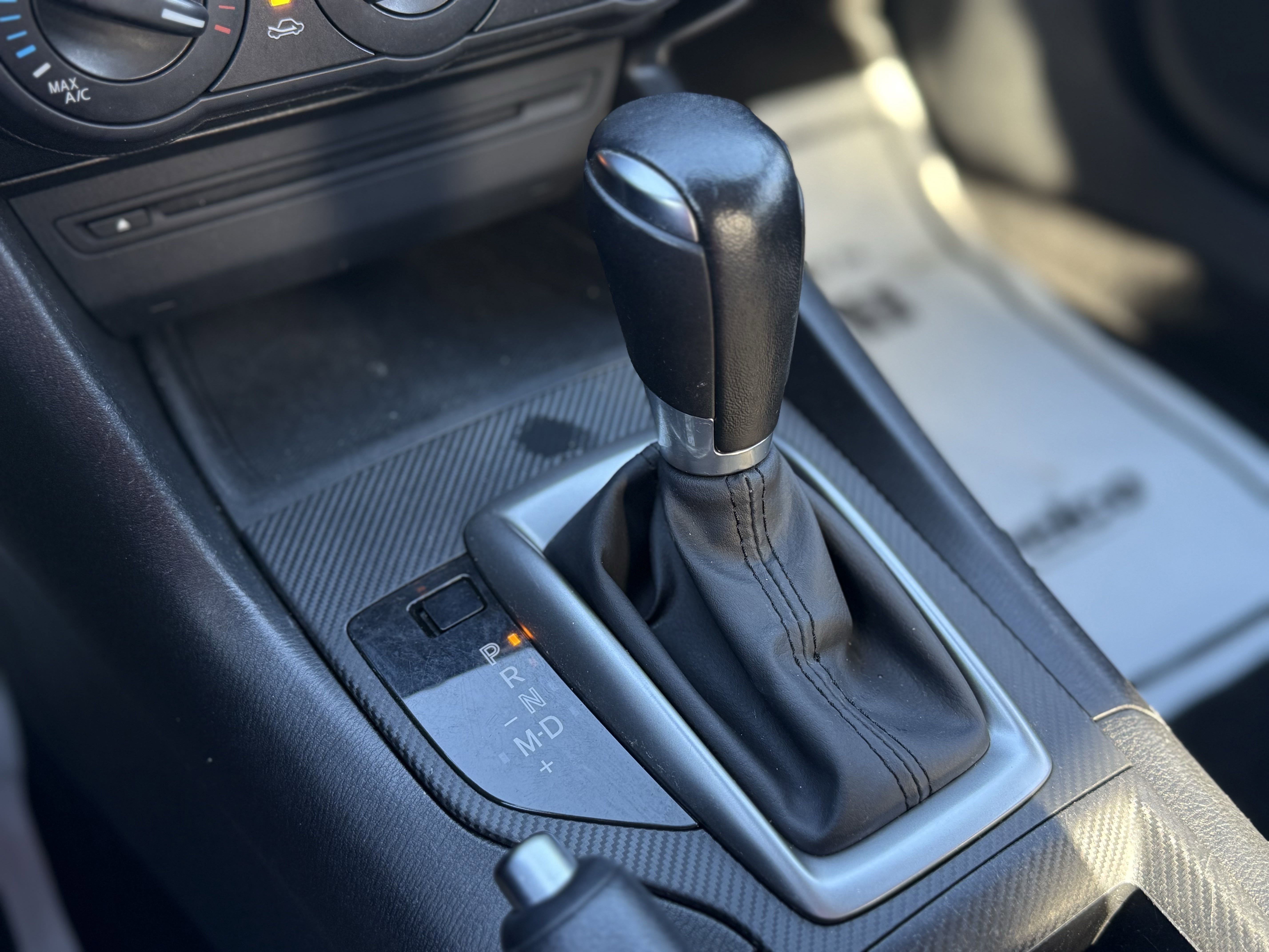 Used 2014 MAZDA MAZDA3 i Sport image 19