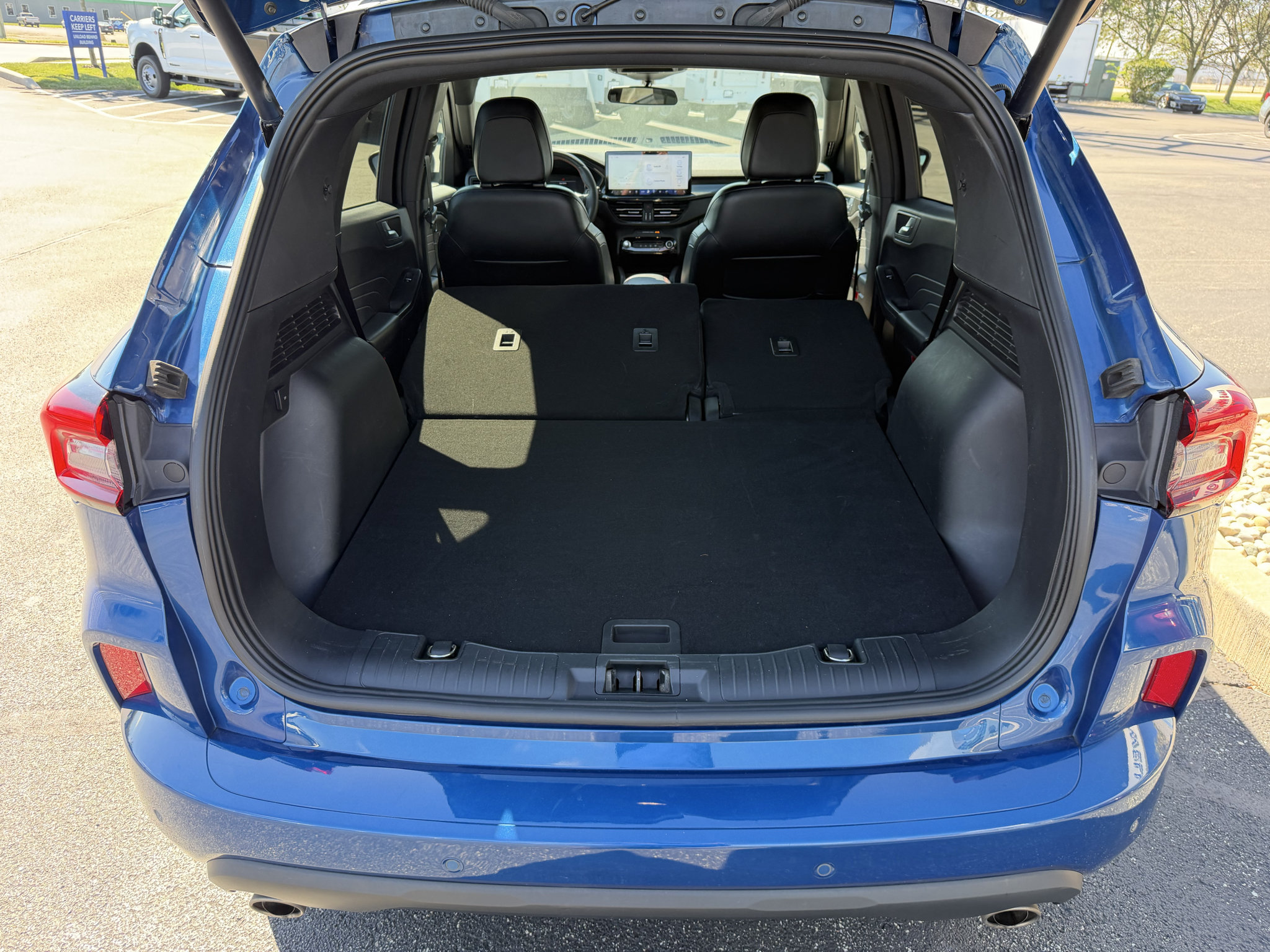 Used 2023 Ford Escape ST-Line w/ Tech Pack #1 FWD image 23