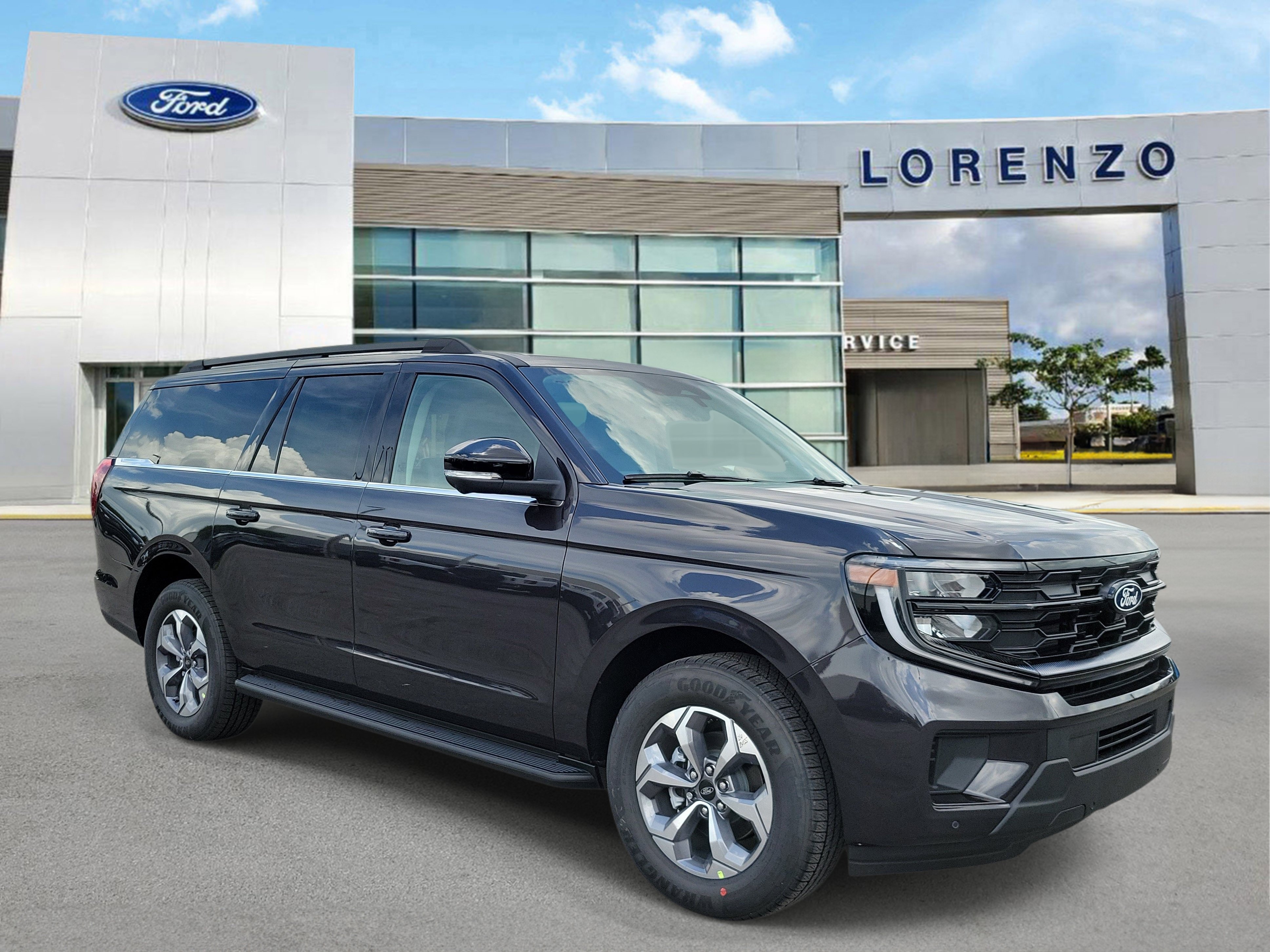 New 2027 Ford Expedition Max Active RWD image 3