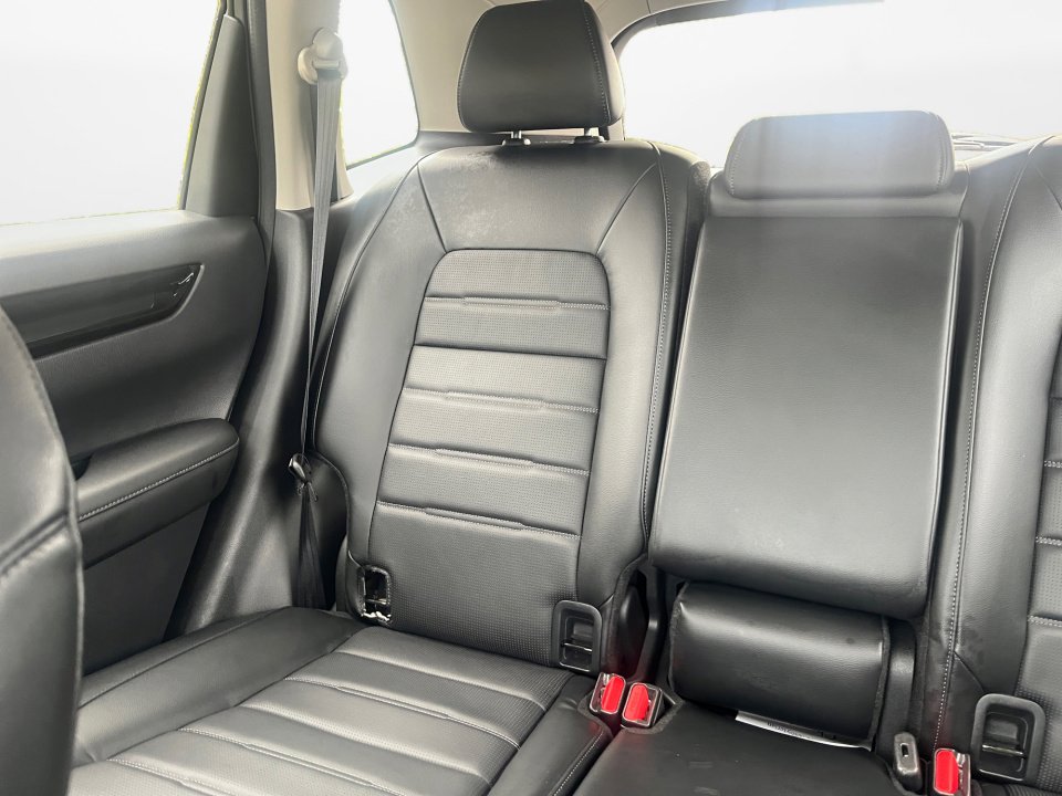 Used 2025 Honda CR-V EX-L image 12