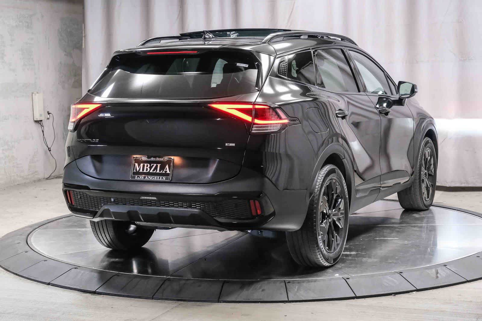 Used 2025 Kia Sportage X-Line AWD/4WD image 4