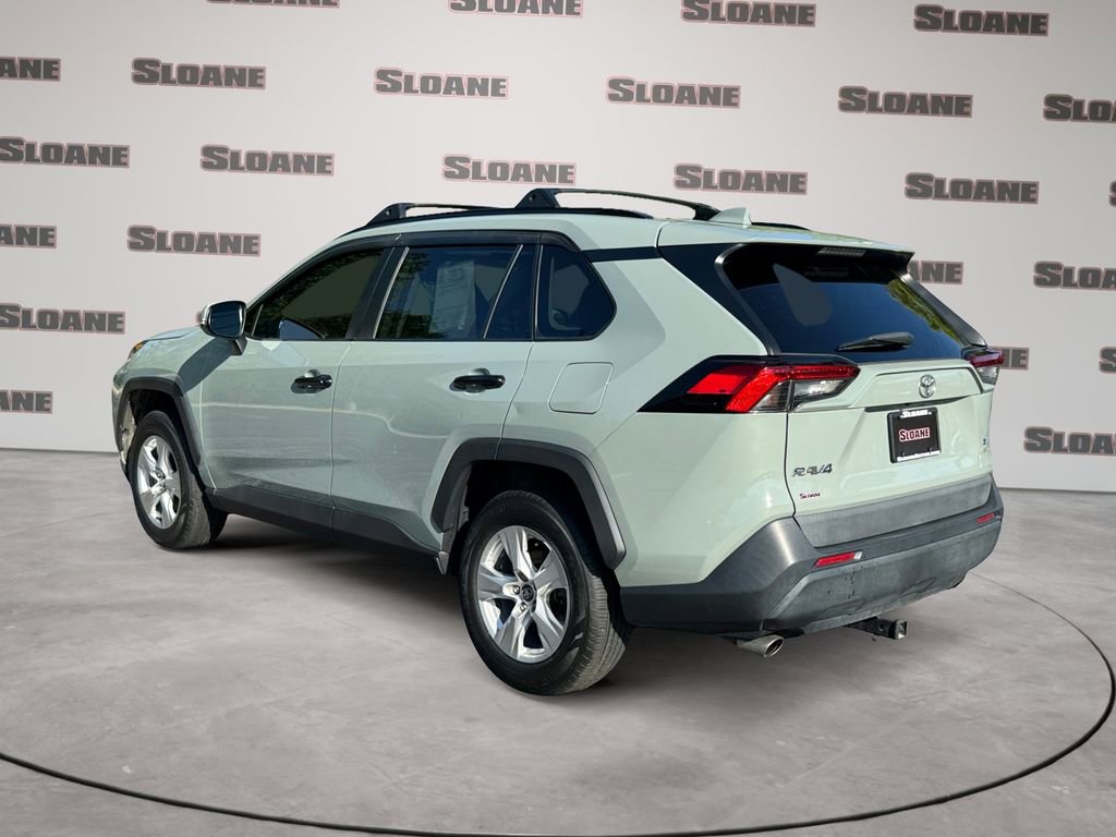 Used 2020 Toyota RAV4 XLE w/ Convenience Package AWD/4WD image 3
