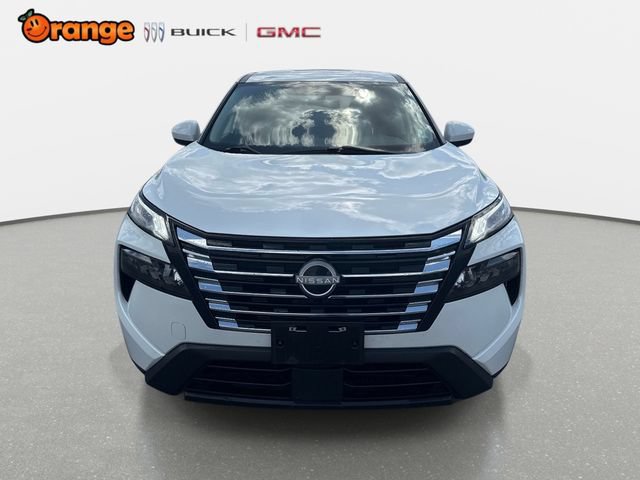 Used 2024 Nissan Rogue SV FWD image 8