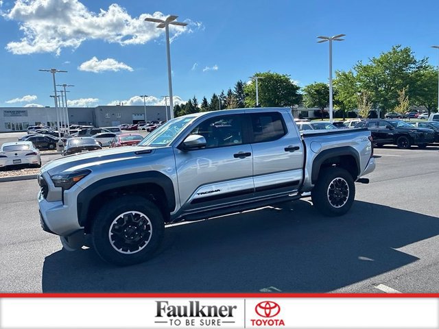 Certified 2024 Toyota Tacoma TRD Off-Road w/ TRD Off Road Premium Package AWD/4WD image 16