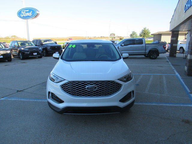 Used 2024 Ford Edge SEL w/ Convenience Package AWD/4WD image 3