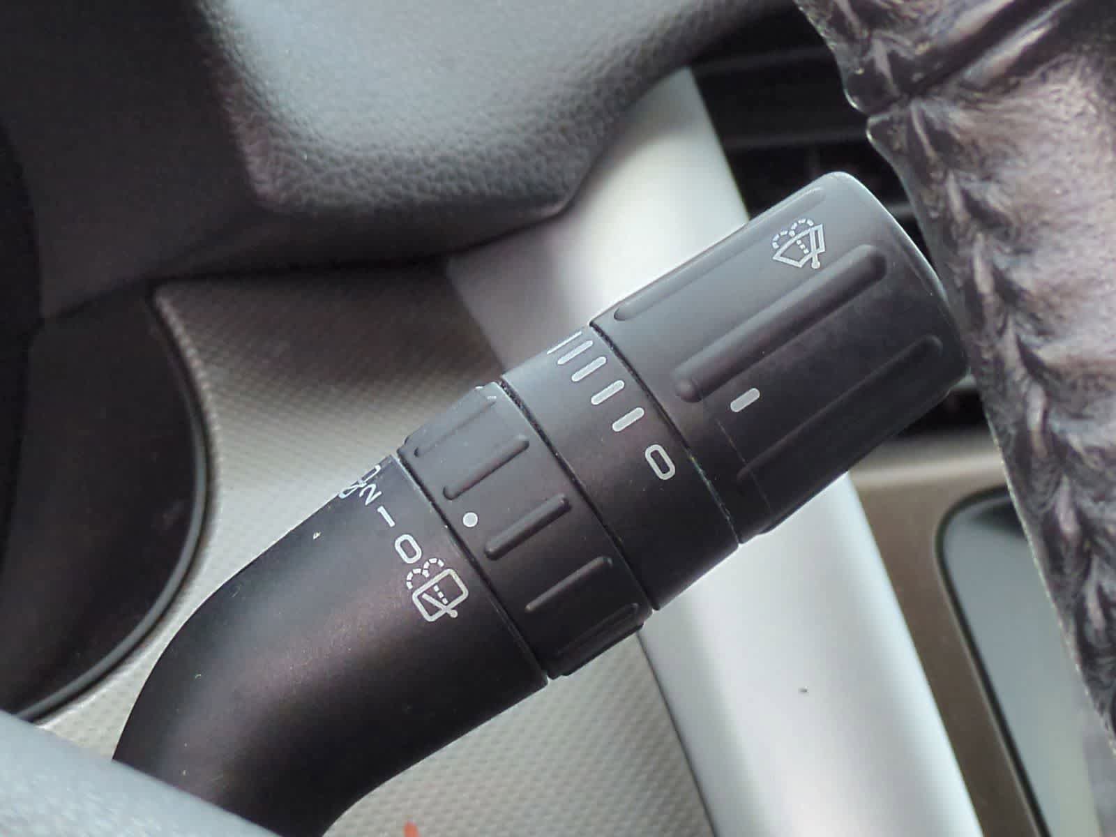 Used 2012 Ford Edge SEL FWD image 26