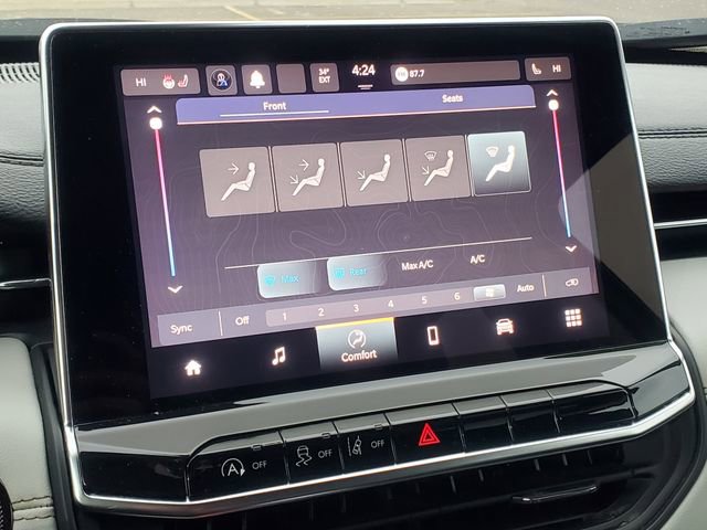 Used 2022 Jeep Compass Limited image 23