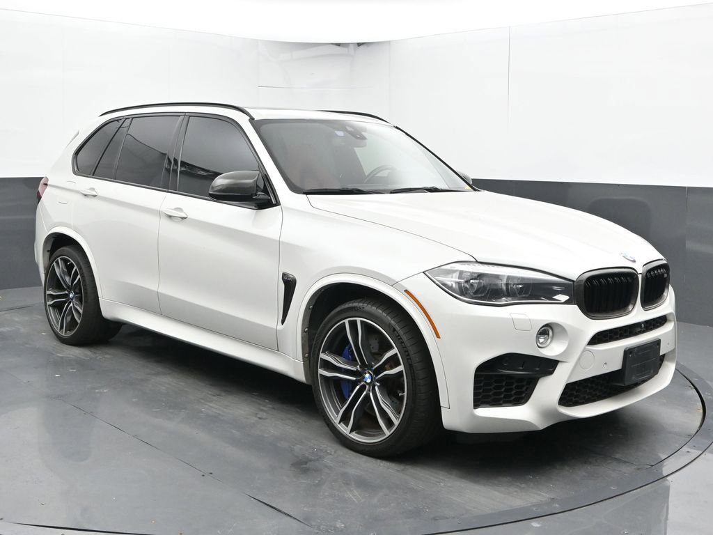 Used 2017 BMW X5 M image 3