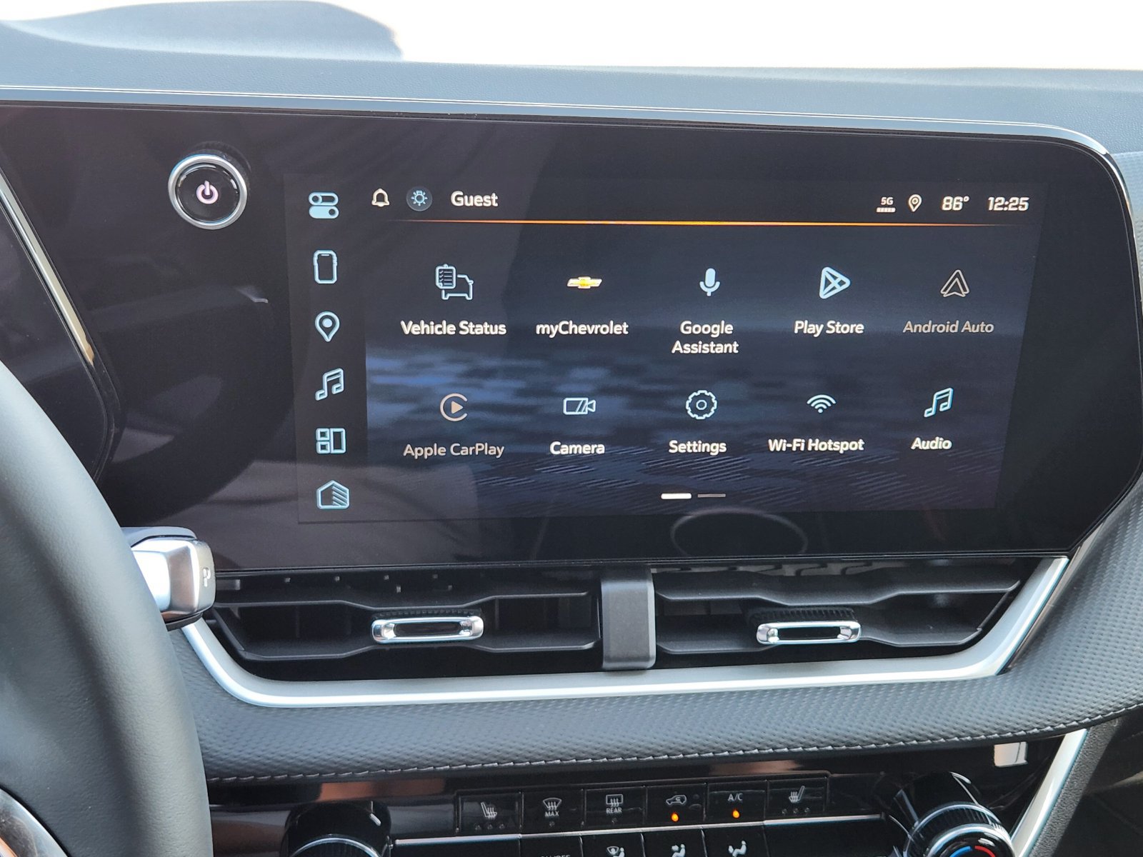 New 2027 Chevrolet Equinox LT FWD image 16
