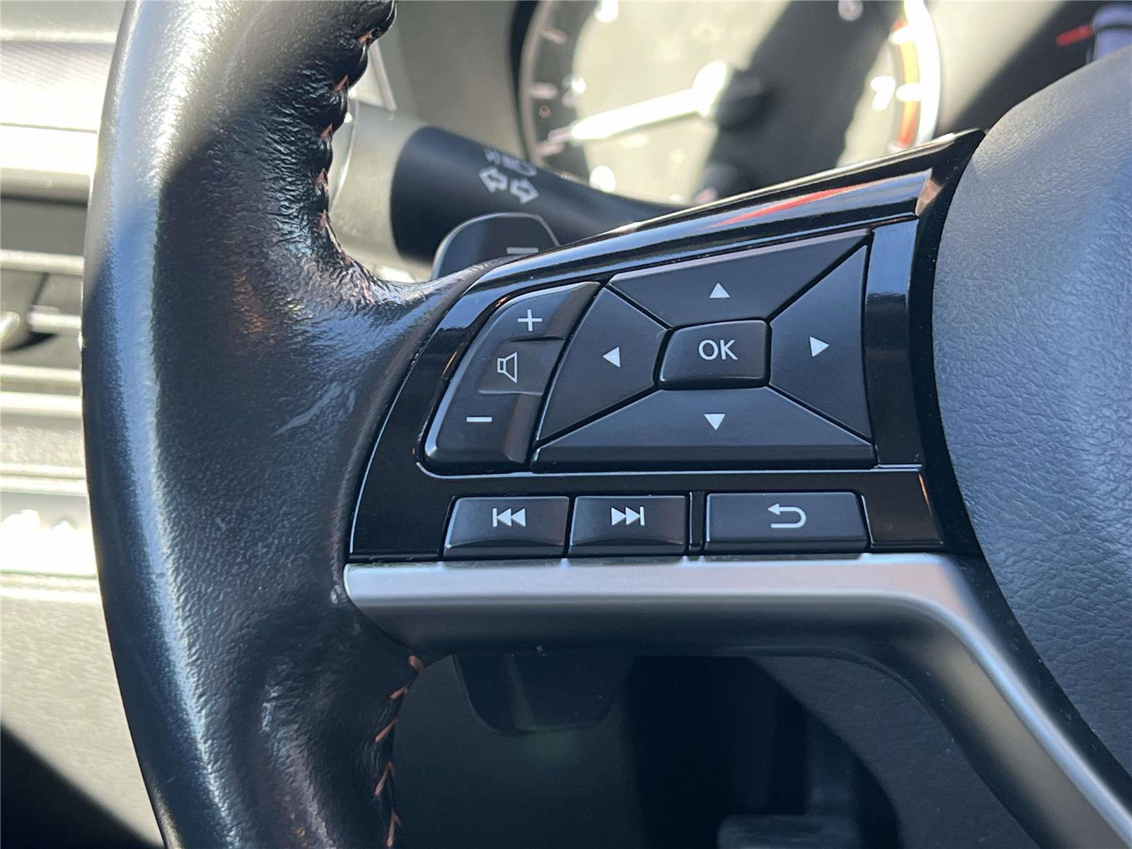 Certified 2023 Nissan Altima 2.5 SR image 25