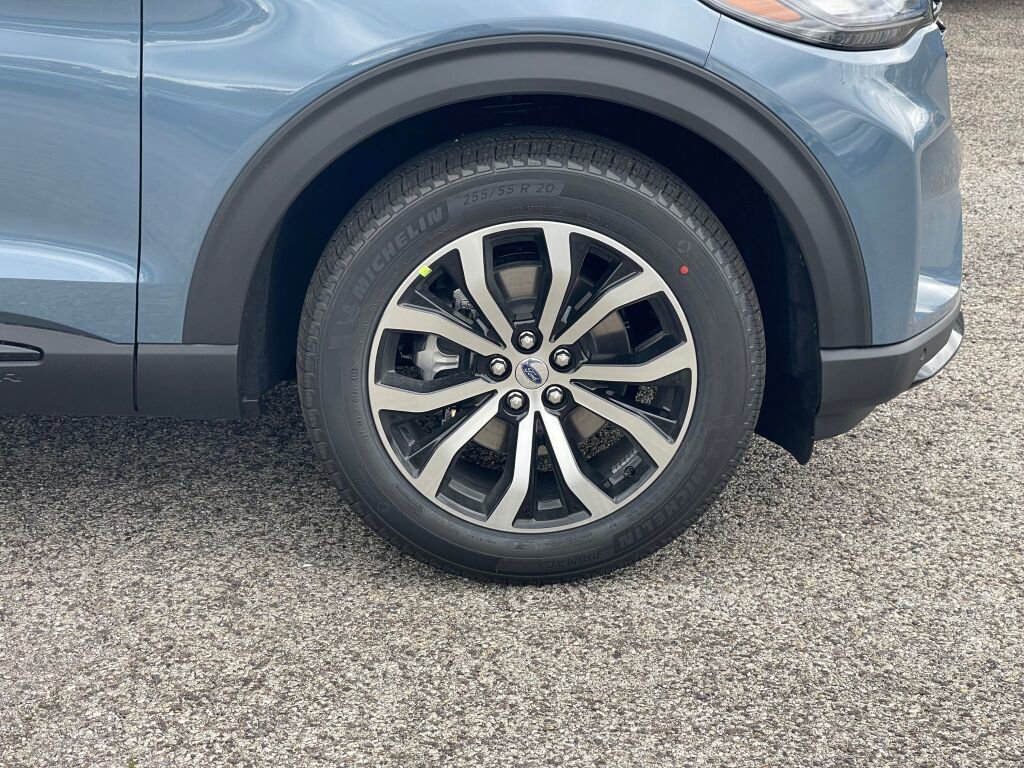 New 2026 Ford Explorer ST-Line image 17