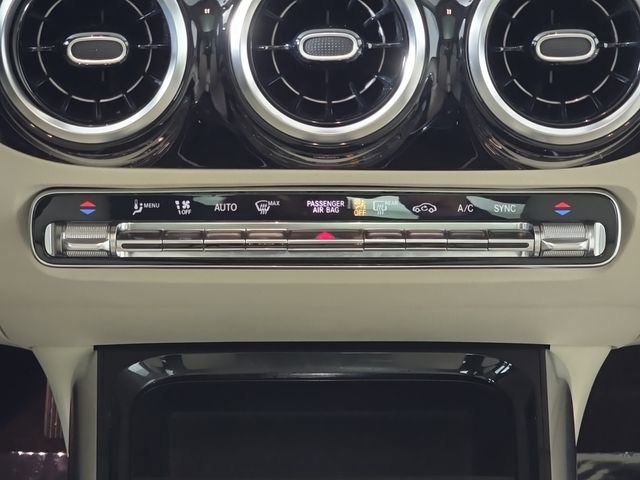 Certified 2021 Mercedes-Benz GLA 250 4MATIC image 20