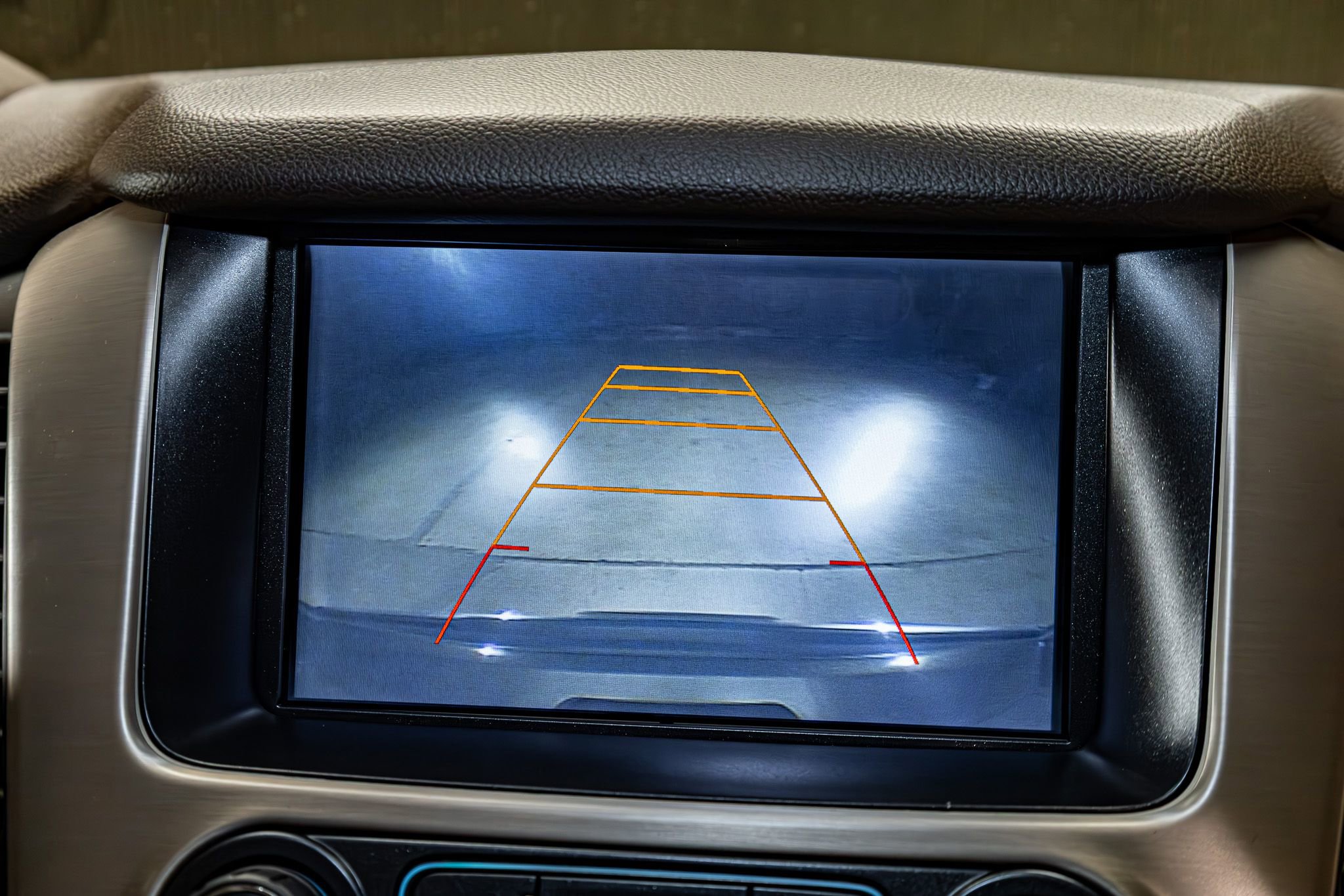 Used 2017 GMC Yukon Denali w/ Open Road Package AWD/4WD image 18