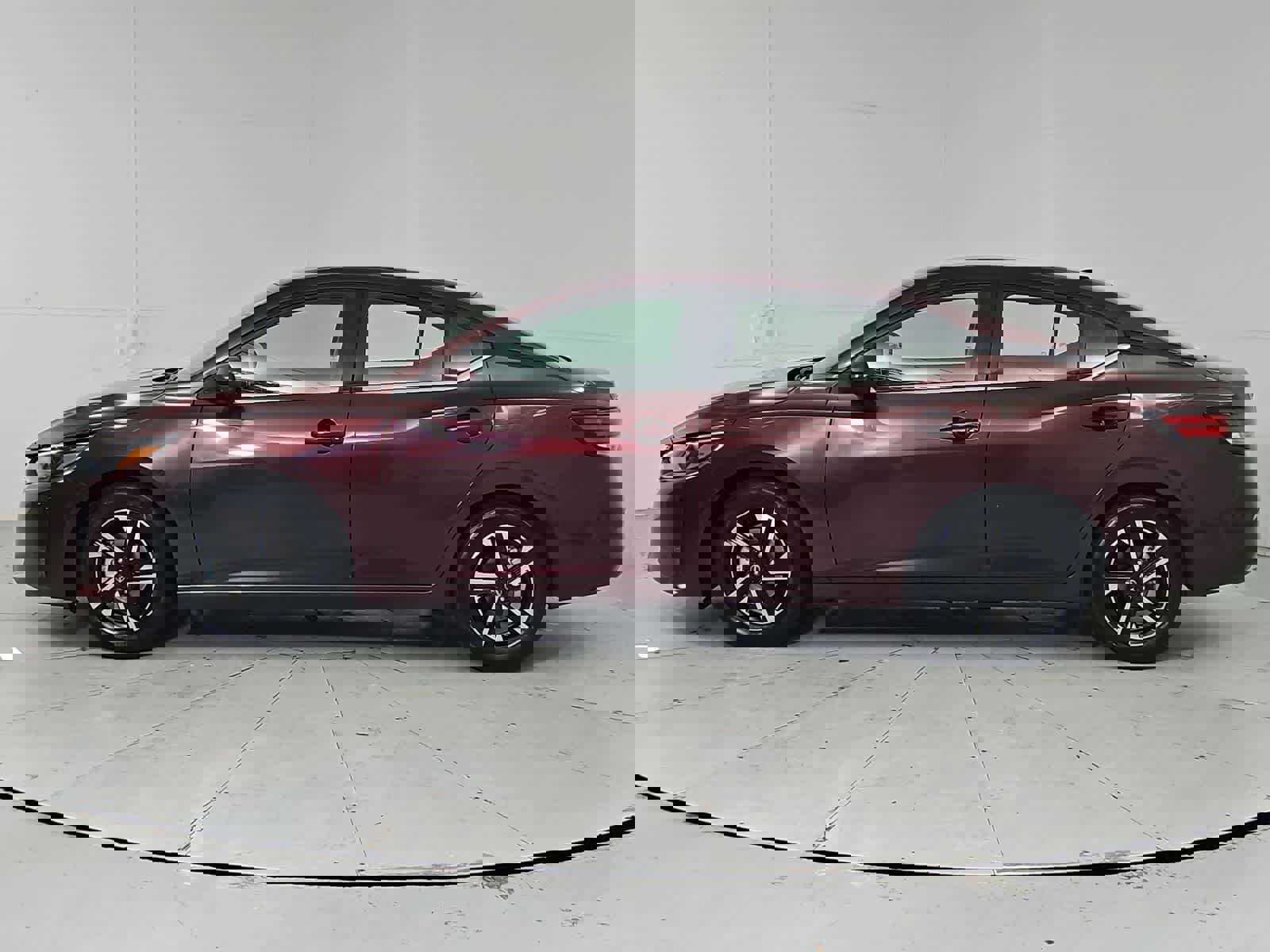 Used 2024 Nissan Sentra SV FWD image 3