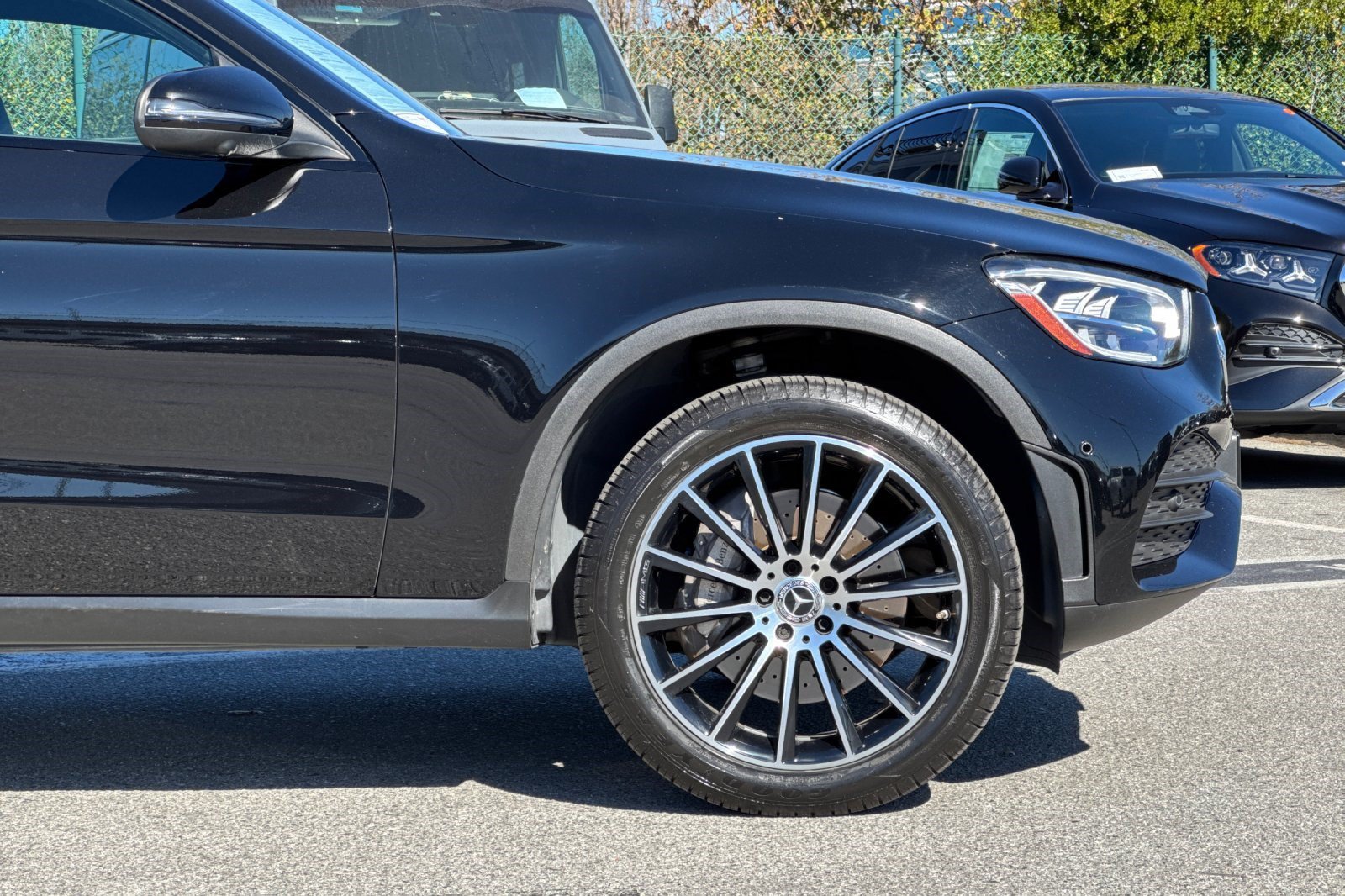 Used 2020 Mercedes-Benz GLC 300 4MATIC Coupe image 36