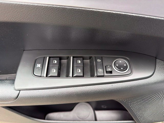 Used 2022 Kia Forte LXS FWD image 13