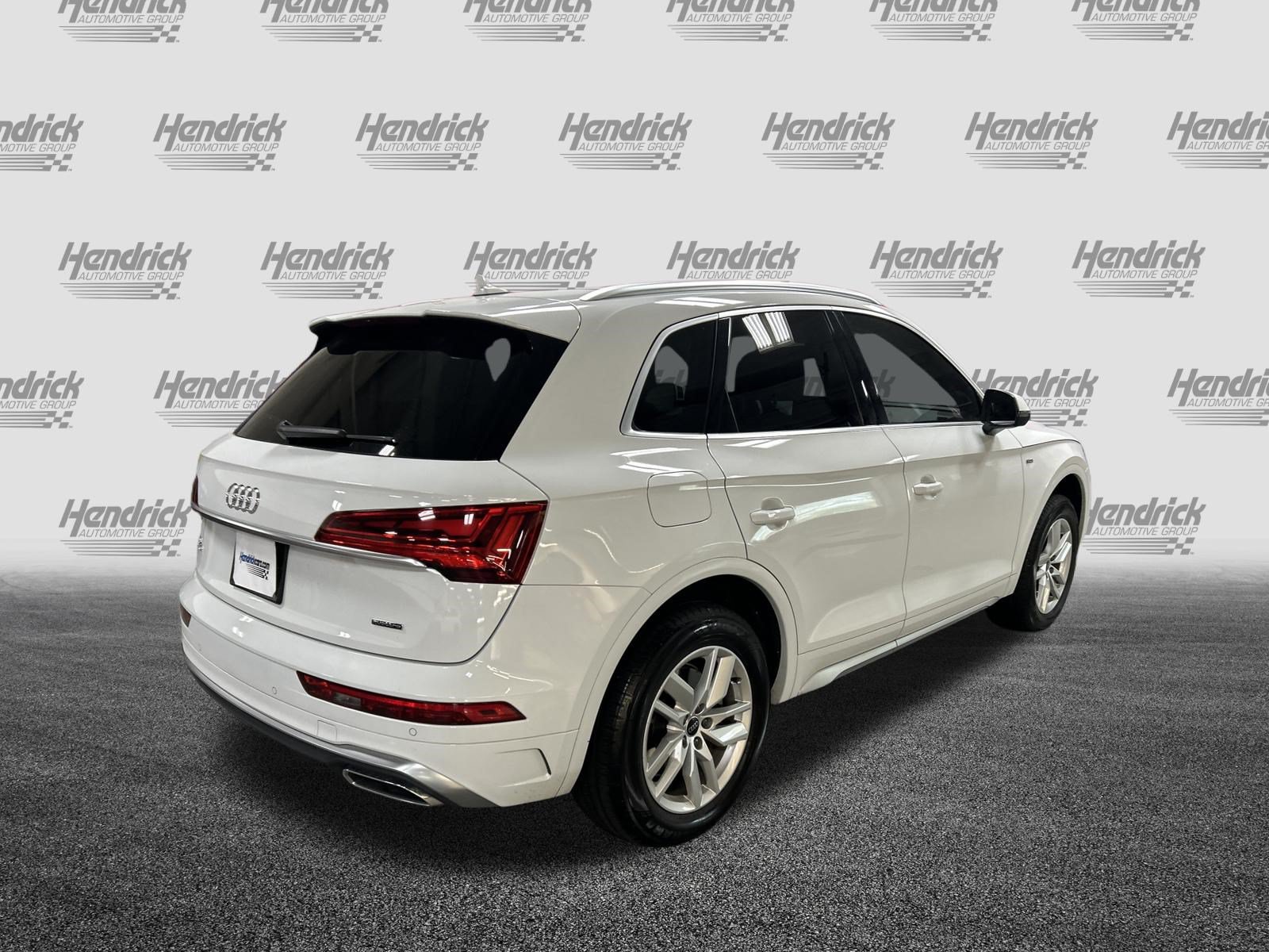 Used 2023 Audi Q5 2.0T Premium w/ Convenience Package AWD/4WD image 10
