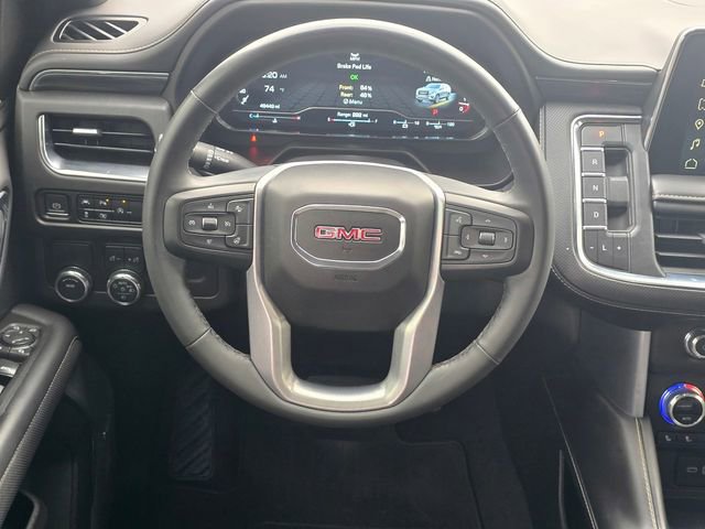 Used 2023 GMC Yukon XL SLT w/ SLT Premium Package image 16