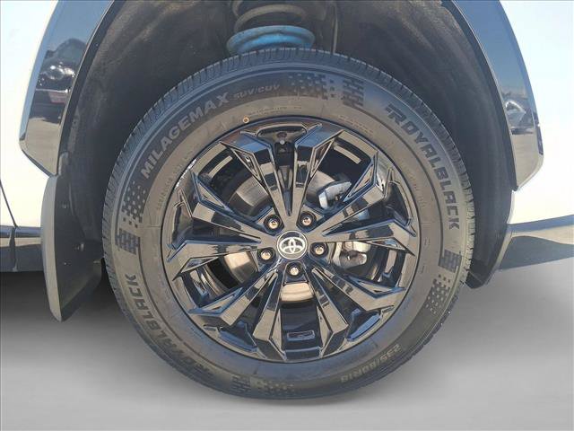 Certified 2024 Toyota RAV4 XSE w/ Weather Package AWD/4WD image 22