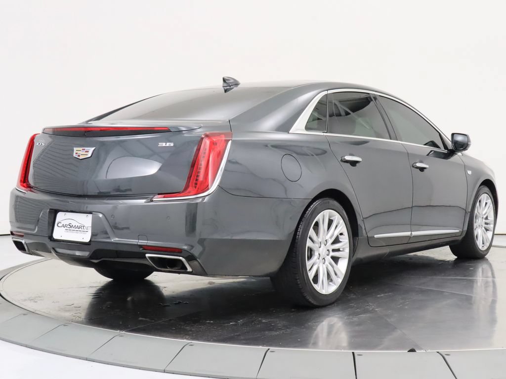 Used 2018 Cadillac XTS Luxury w/ Driver Awareness Package FWD image 5