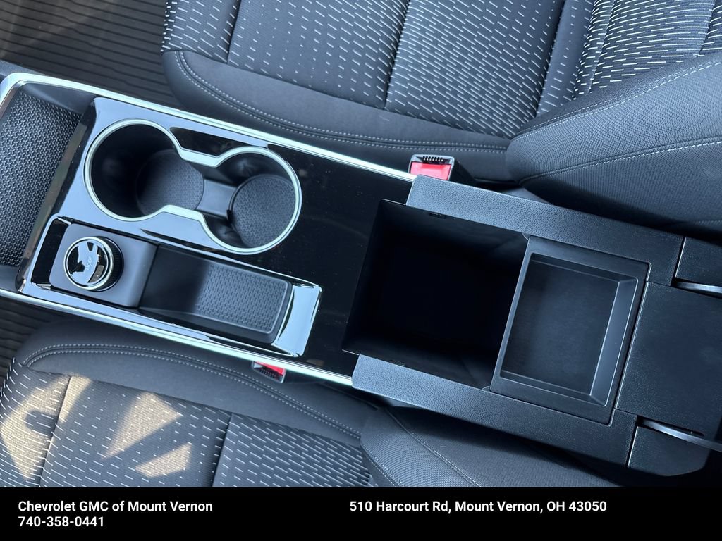New 2026 Chevrolet Equinox LT w/ Safety and Technology Package FWD image 21