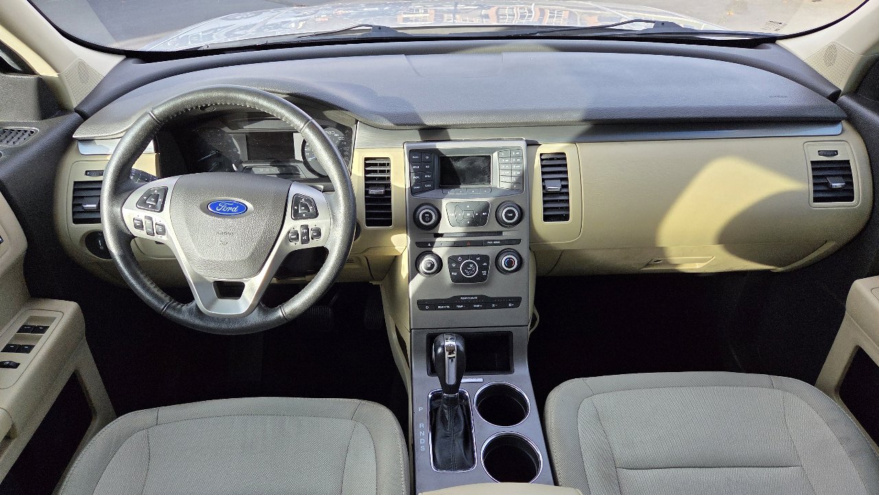 Used 2015 Ford Flex SE image 21