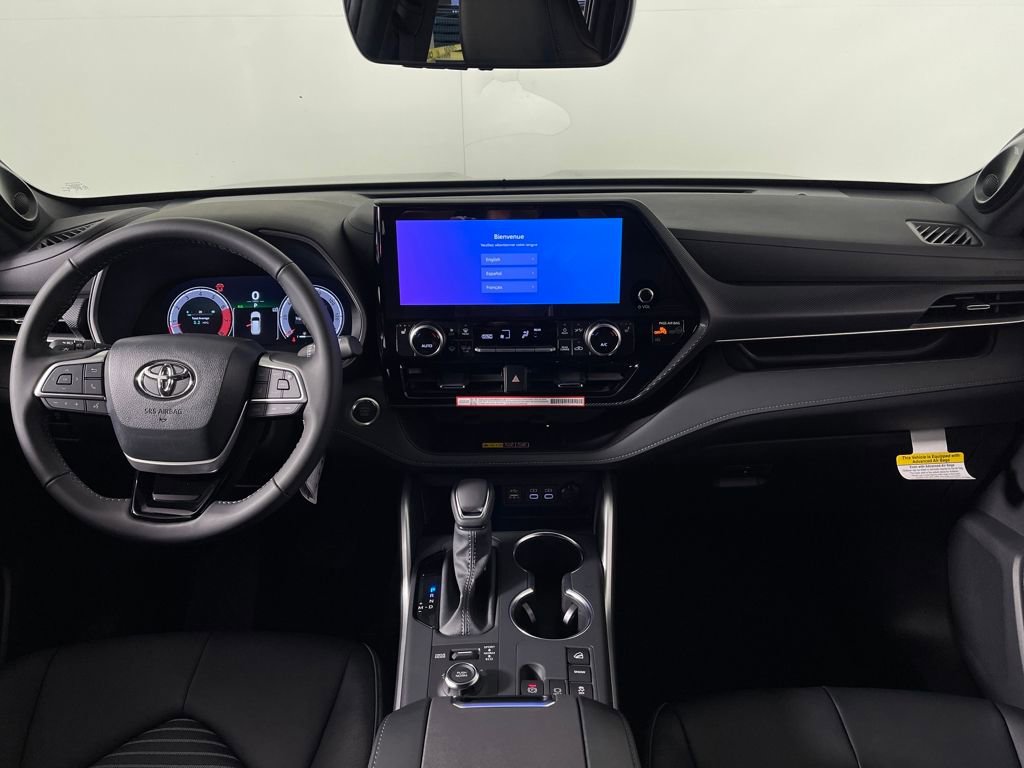 New 2026 Toyota Highlander XSE image 14