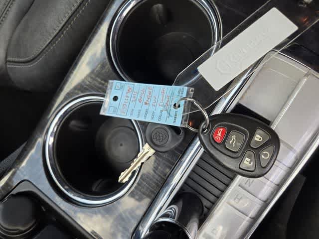 Used 2015 Buick Enclave Leather FWD image 21
