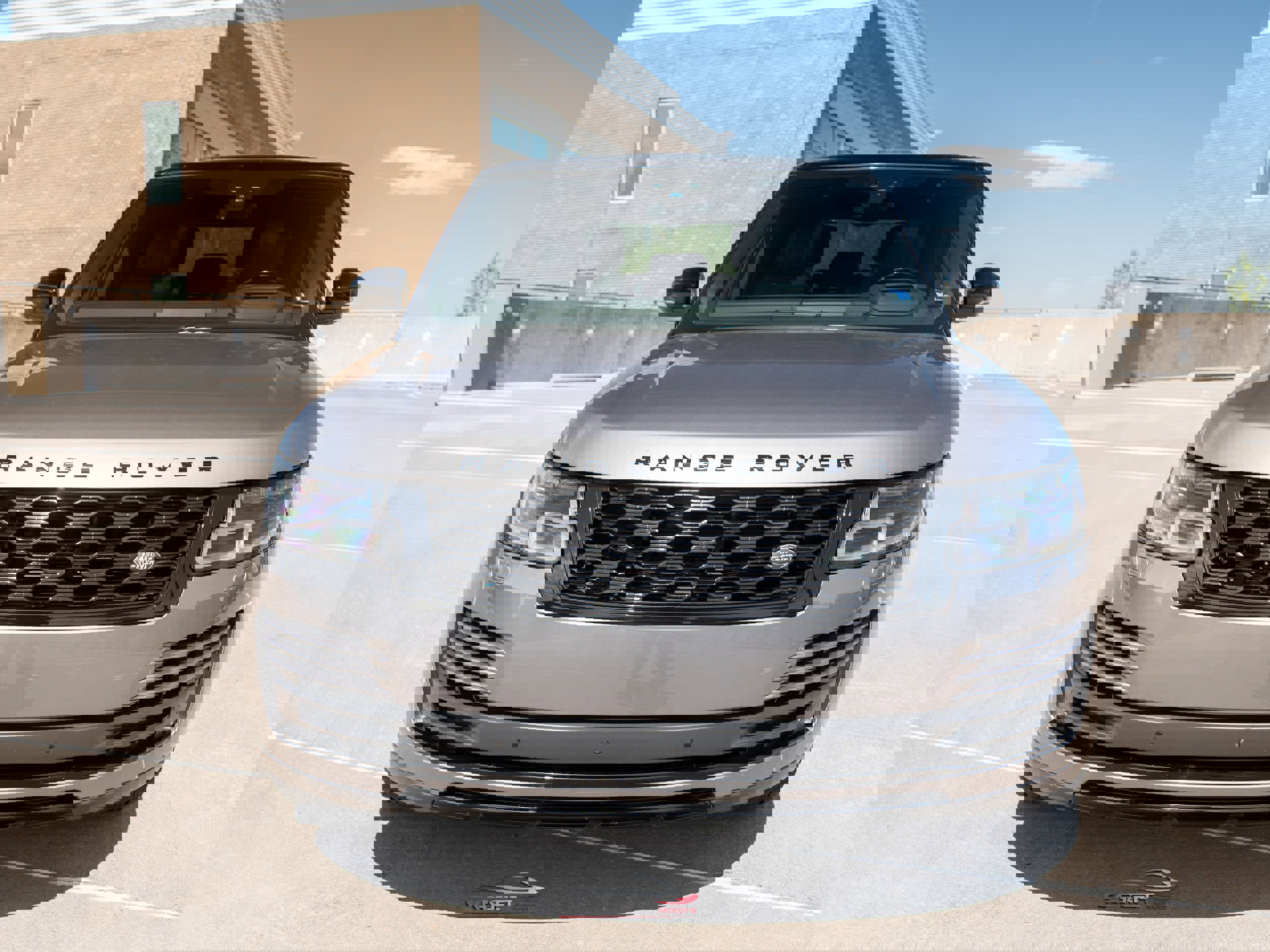 Used 2021 Land Rover Range Rover P525 Westminster Edition LWB image 2